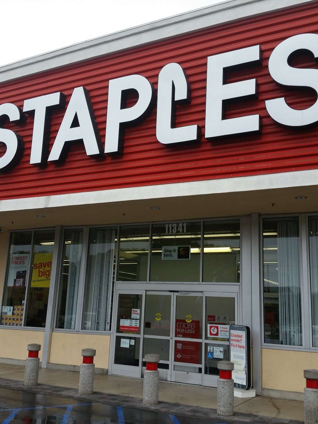 Staples | 11341 National Blvd, Los Angeles, CA 90064, USA | Phone: (310) 445-4041