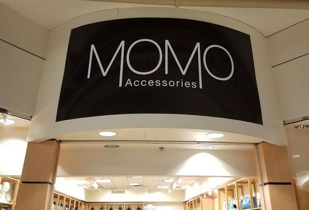 Accessories By MoMo | 1000 Palisades Center Dr, West Nyack, NY 10994, USA | Phone: (718) 668-5991