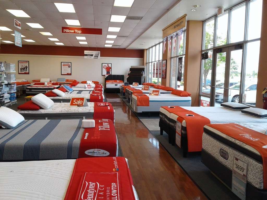 Mattress Firm Clearance | 14191 Town Center Blvd #200, Noblesville, IN 46060 | Phone: (317) 770-8294