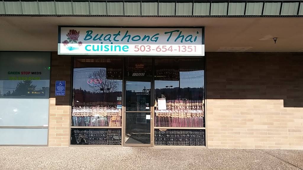 Buathong Thai Cuisine | 17032 SE McLoughlin Blvd, Portland, OR 97267, USA | Phone: (503) 654-1351