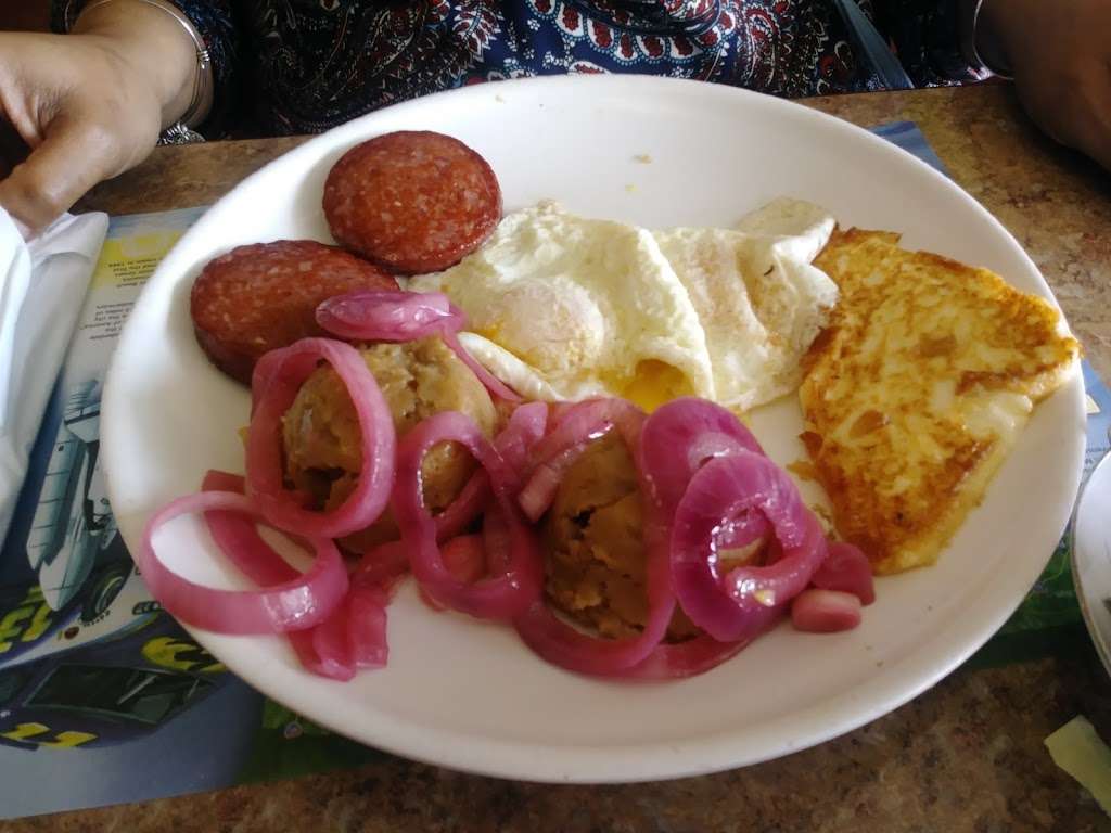 Maracas Restaurant 3271 S John Young Pkwy, Kissimmee, FL 34746