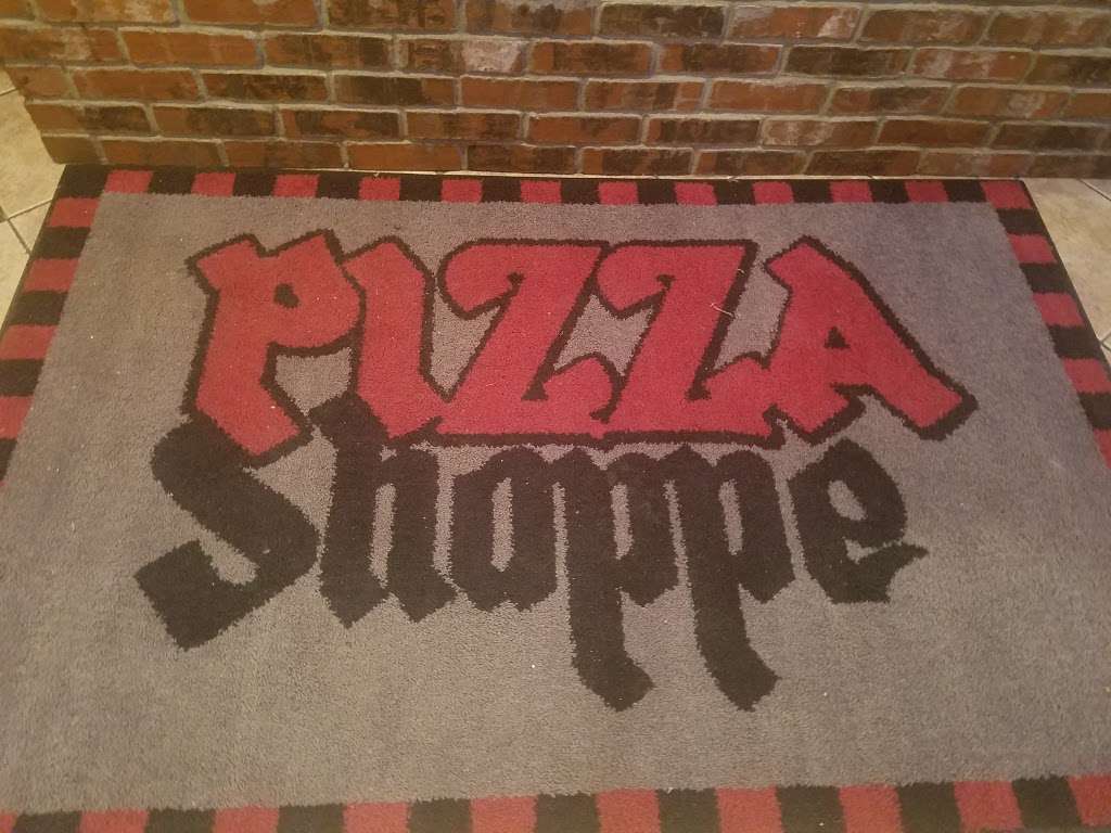 Pizza Shoppe | 101 US-169 A, Smithville, MO 64089, USA | Phone: (816) 532-1101