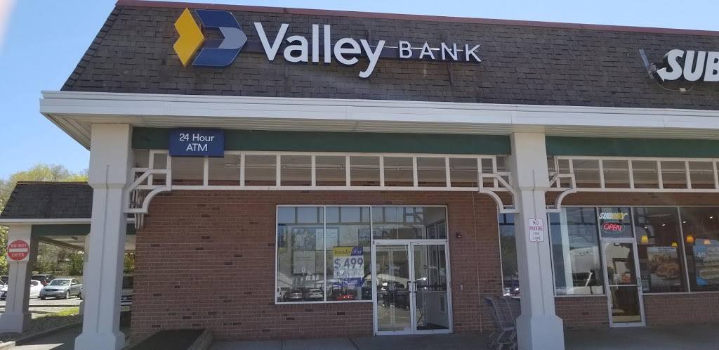 Valley Bank | 350 Ramapo Valley Rd, Oakland, NJ 07436, USA | Phone: (201) 337-7624