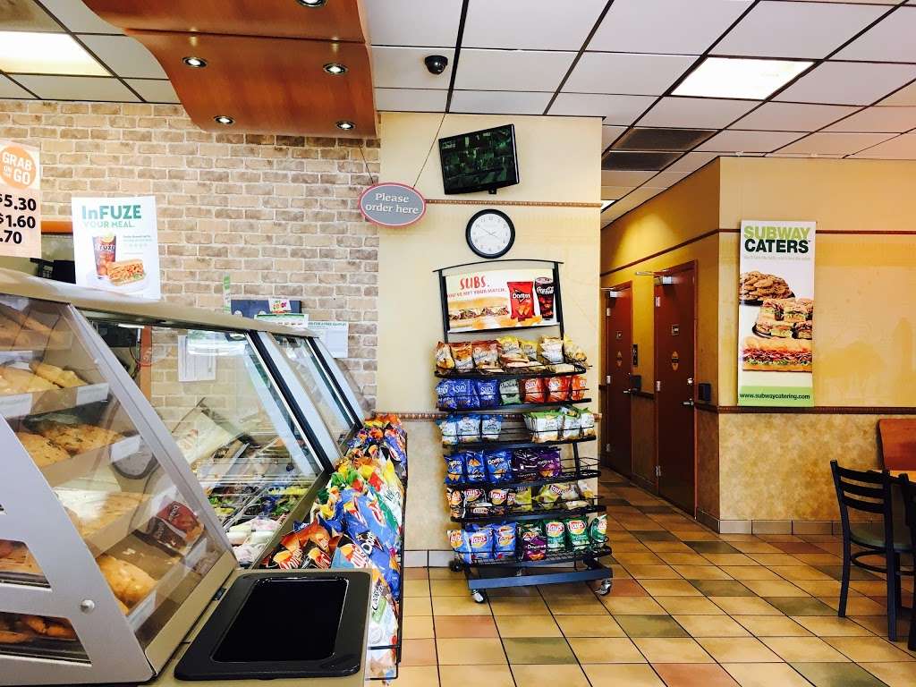 Subway | 195 US-27, South Bay, FL 33493, USA | Phone: (561) 996-4588