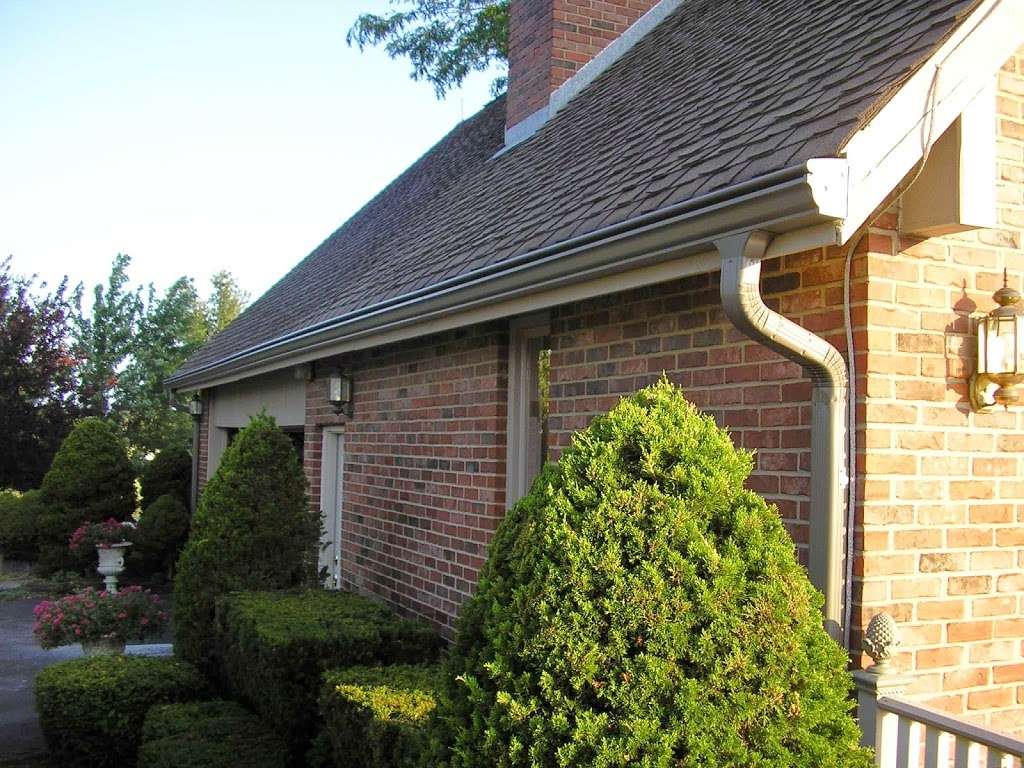 Gutter Shutter Chicago | 4410 IL-176 Suite 2, Crystal Lake, IL 60014 | Phone: (815) 356-9036