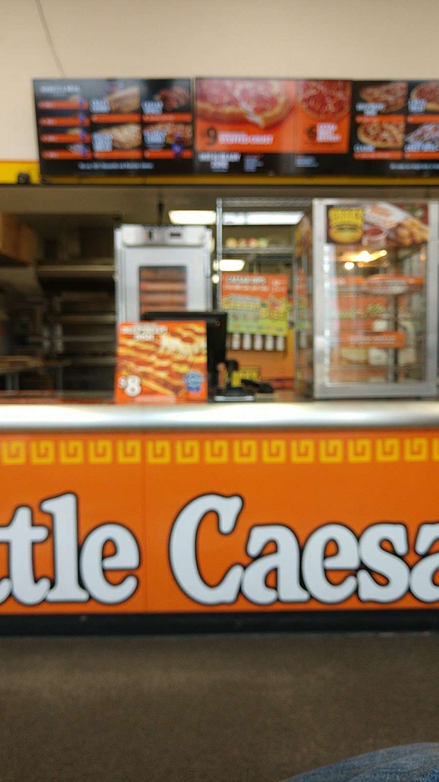 Little Caesars Pizza | 265 W Peace Rd, Sycamore, IL 60178, USA | Phone: (815) 991-9575