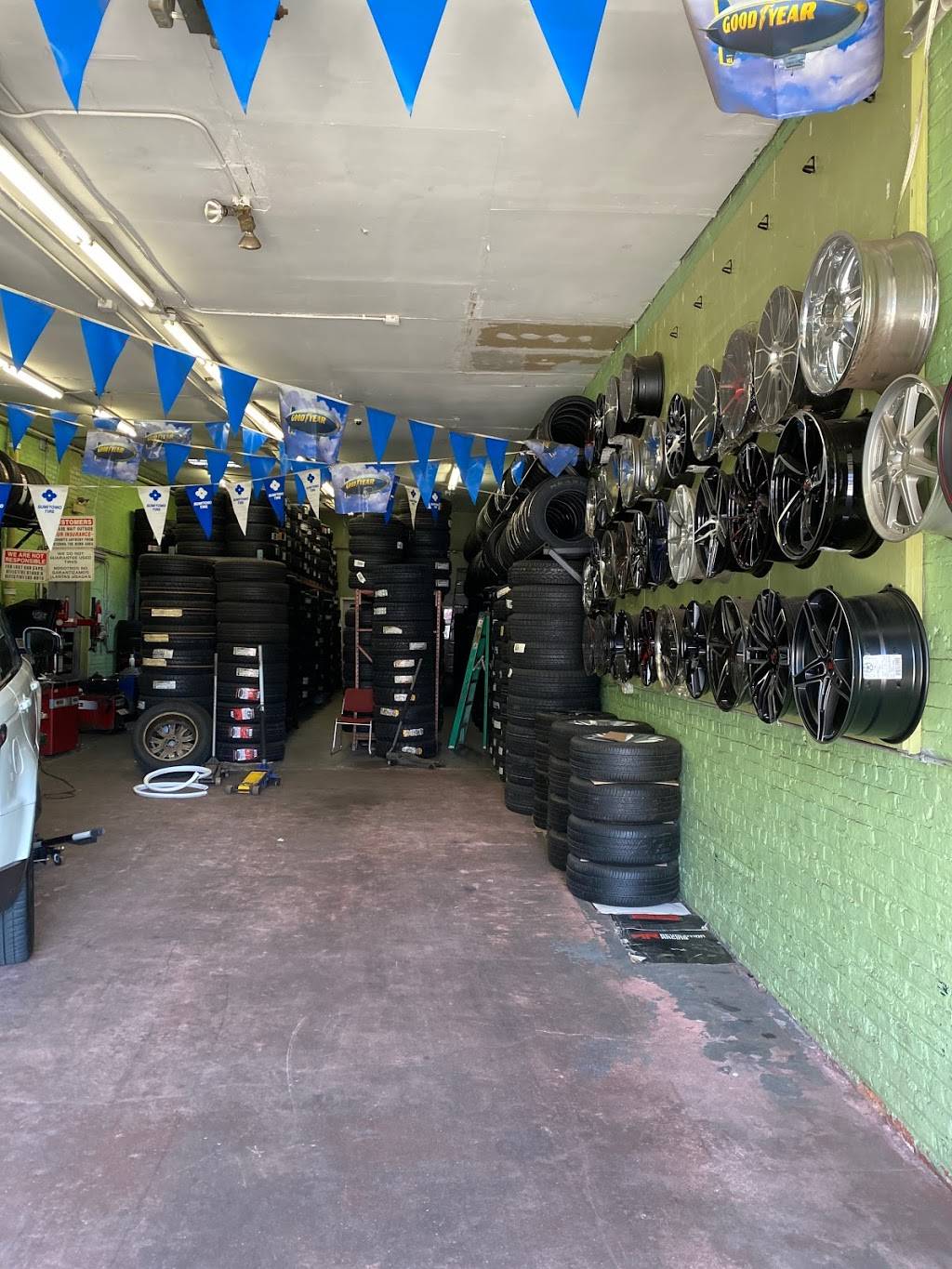 San Antonio Tire Shop | 305 Frank E Rodgers Blvd N, Harrison, NJ 07029, USA | Phone: (973) 482-5221