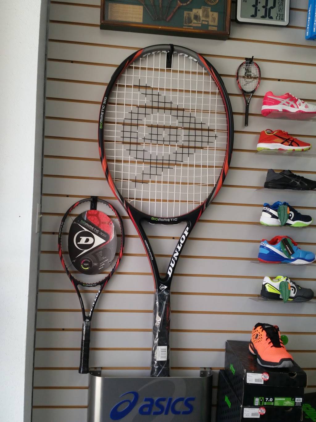 Tennis Spectrum | 16519 Brookhurst St, Fountain Valley, CA 92708, USA | Phone: (714) 352-0676