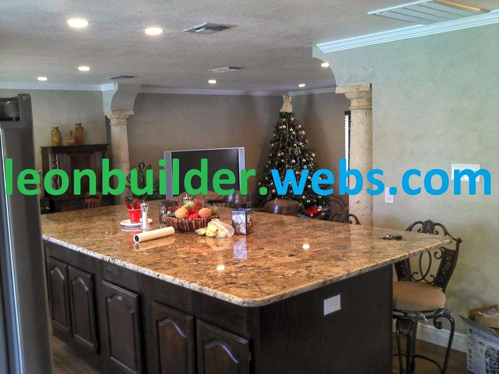 Leon Builders | 3576 Red Oak Ln, San Antonio, TX 78230, USA | Phone: (210) 560-1177