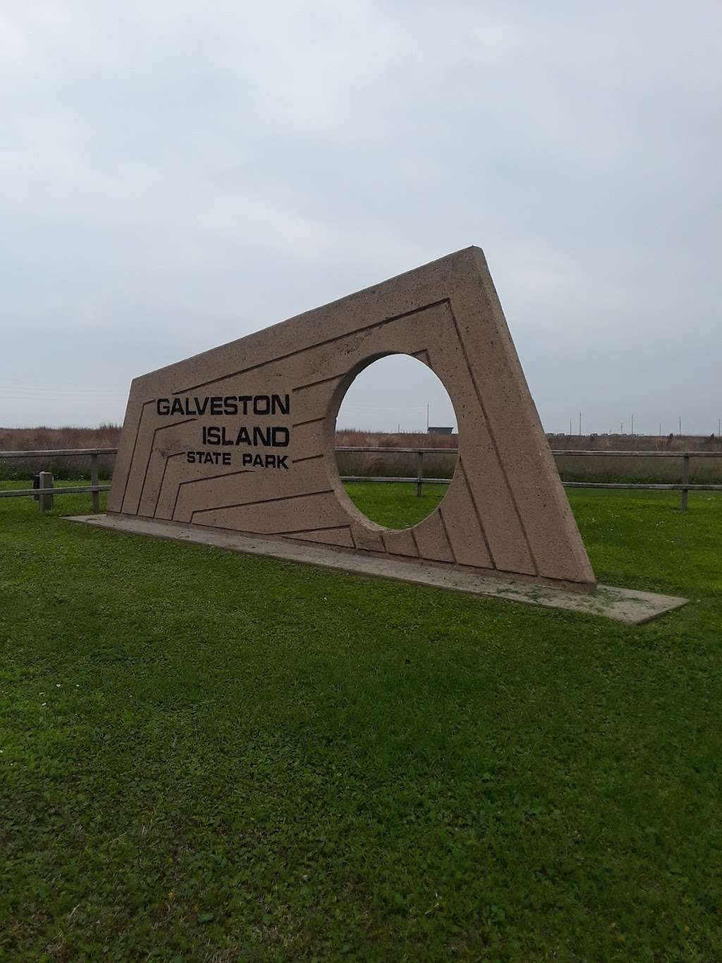 Galveston Island State Park Nature Center | 14901 FM3005, Galveston, TX 77554