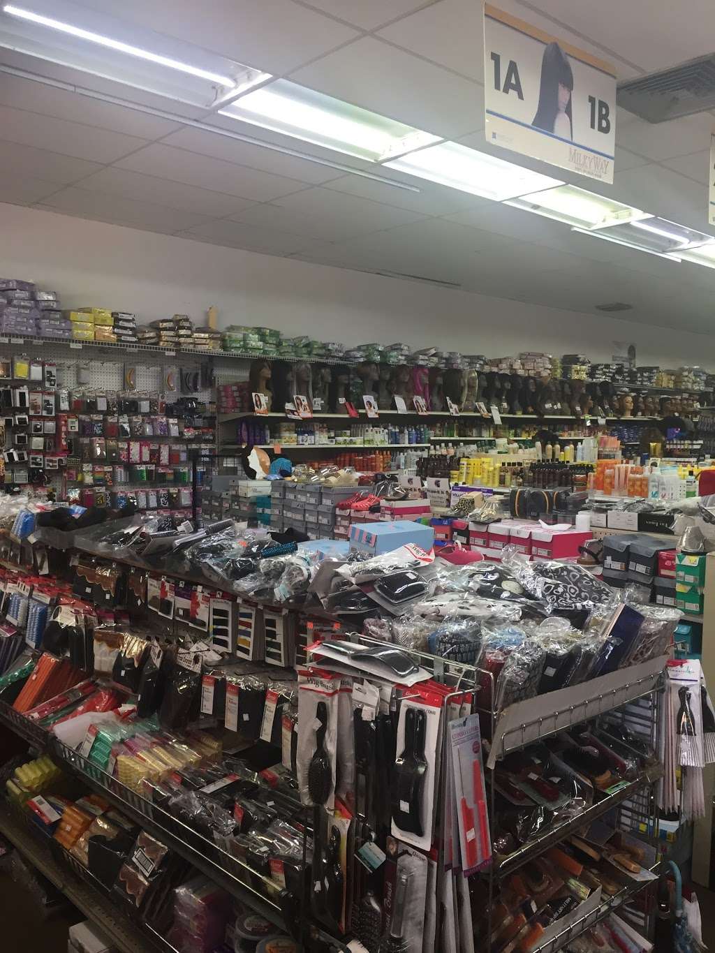 Sanford Beauty Supply | 2921 S Orlando Dr # 132, Sanford, FL 32773, USA | Phone: (407) 330-0032