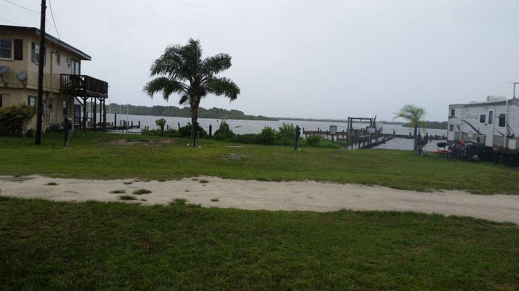 Lopez RV Park & Marina | 375 River Rd, Oak Hill, FL 32759, USA | Phone: (386) 345-3211