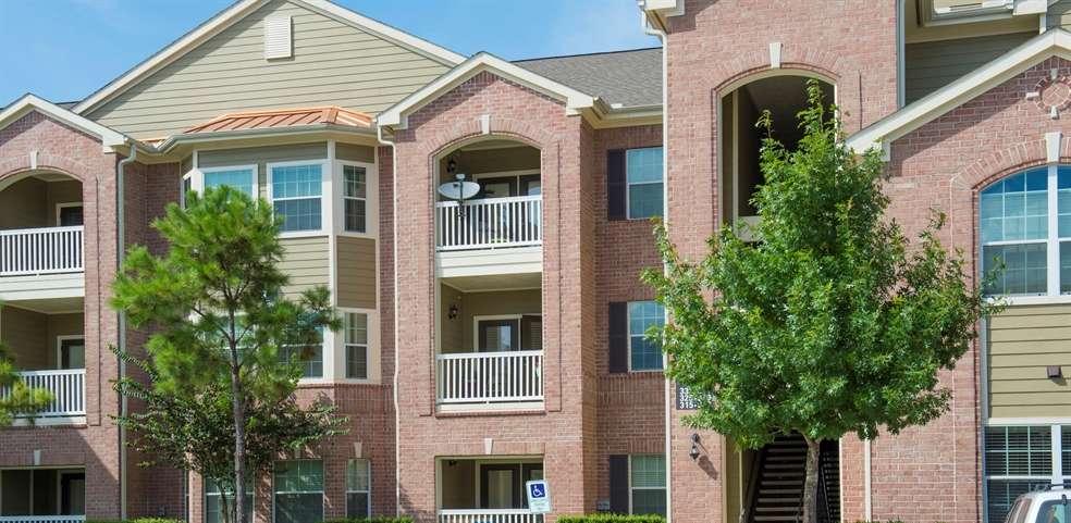 Montage at Cinco Ranch Apartments | 24333 Cinco Terrace Dr, Katy, TX 77494, USA | Phone: (281) 394-5511