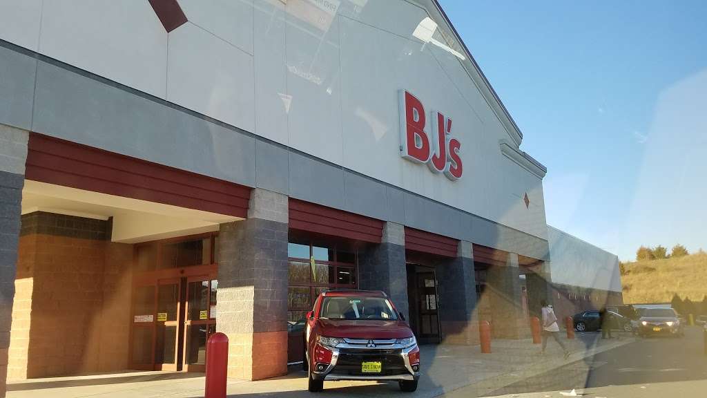 BJs Bakery | 820 Market St, Westminster, MD 21157 | Phone: (410) 857-4569