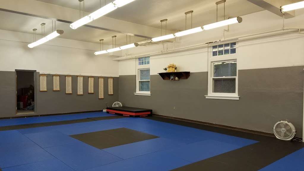 Fleetwood Martial Arts | 206 N Whiteoak St, Kutztown, PA 19530, USA | Phone: (484) 648-0404