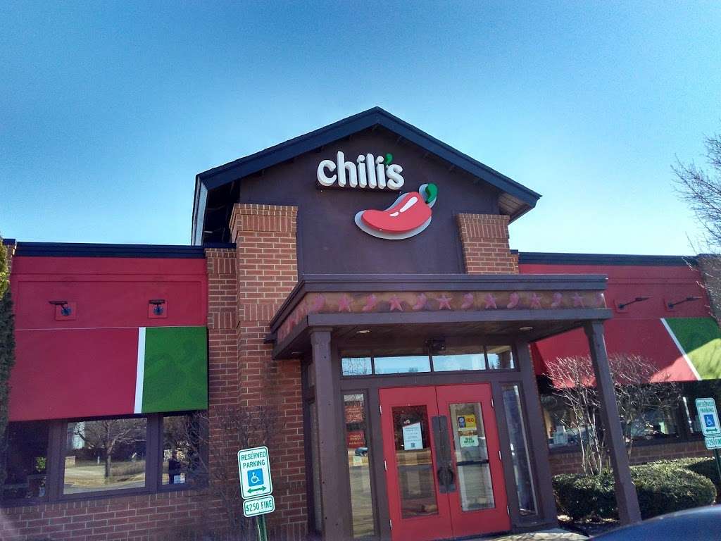 Chilis Grill & Bar | 2820 US-34, Oswego, IL 60543, USA | Phone: (630) 554-1536