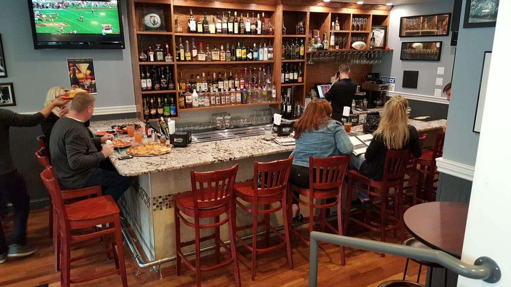 Kelley Square Pub | 135 Washington St, Peabody, MA 01960 | Phone: (978) 854-5057