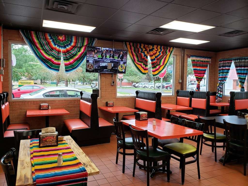 Gomez Tacos & Pizza on Hoffman | 922 Hoffman St, Hammond, IN 46327, USA | Phone: (219) 937-1561