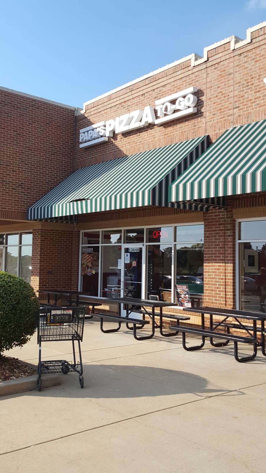 Papas Pizza To Go | 13649 Providence Rd, Matthews, NC 28104 | Phone: (704) 846-3000