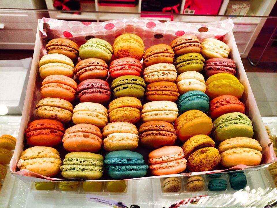 Le Macaron Dolphin Mall | 11401 NW 12th St, Miami, FL 33172, USA | Phone: (786) 282-2525