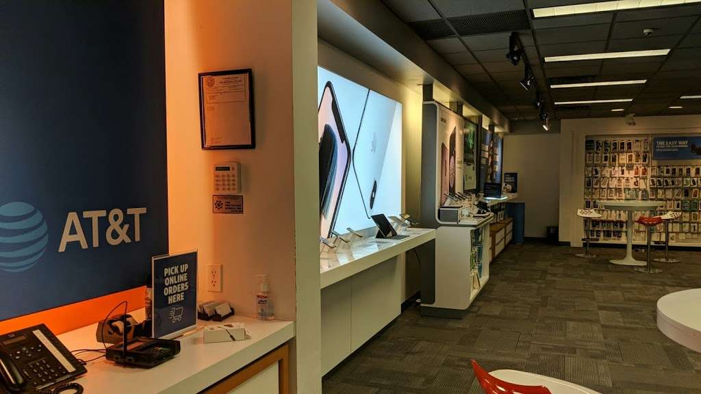 AT&T Store | 1645 NJ-35, Oakhurst, NJ 07755, USA | Phone: (732) 531-2800