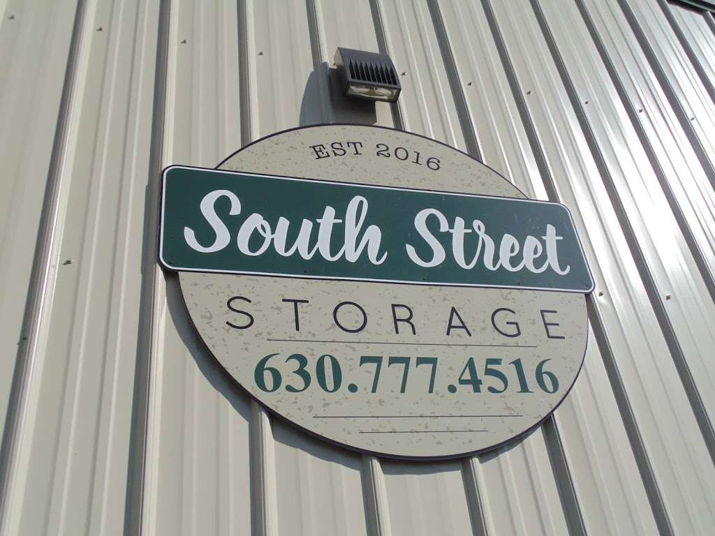 South Street Storage | 529 Thryselius Dr, Elburn, IL 60119, USA | Phone: (630) 777-4516