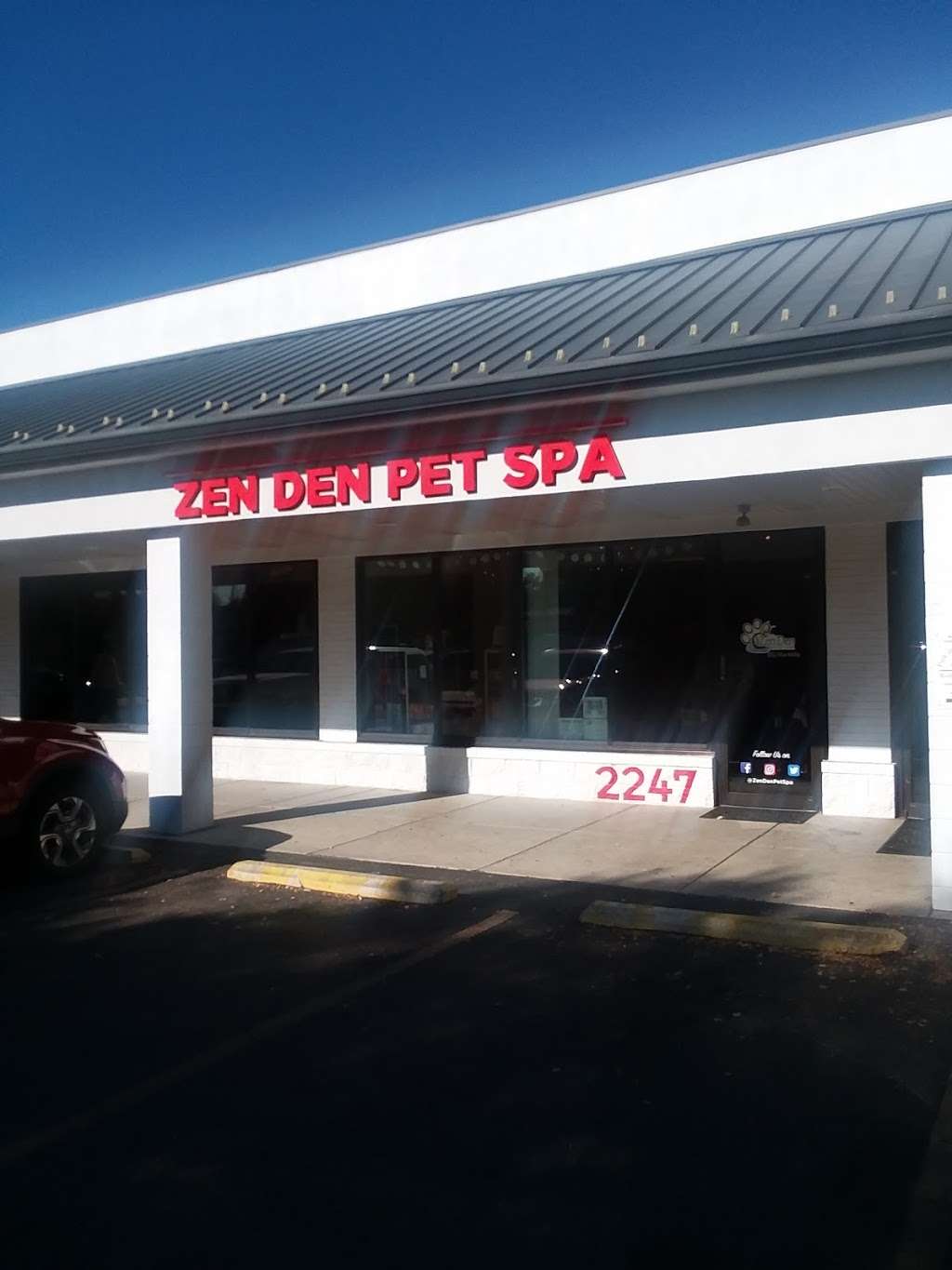 Zen Den Pet Spa | 2247 Oneida St, Denver, CO 80207, USA | Phone: (303) 954-9486