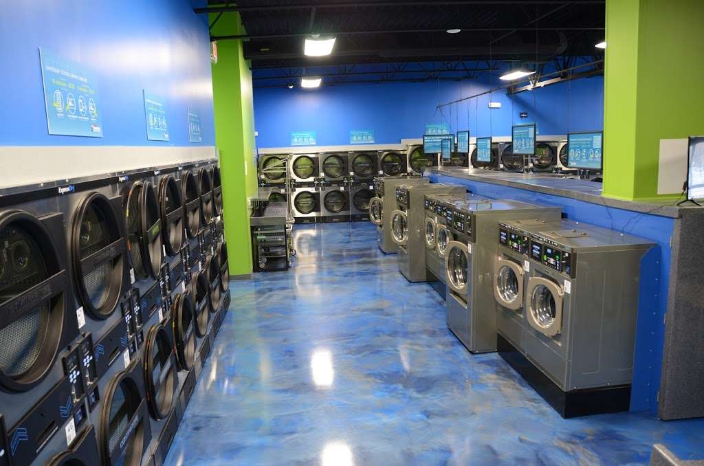 Peppers Express Laundry Center | 443 Town Center Dr, Mooresville, IN 46158, USA | Phone: (317) 834-7270