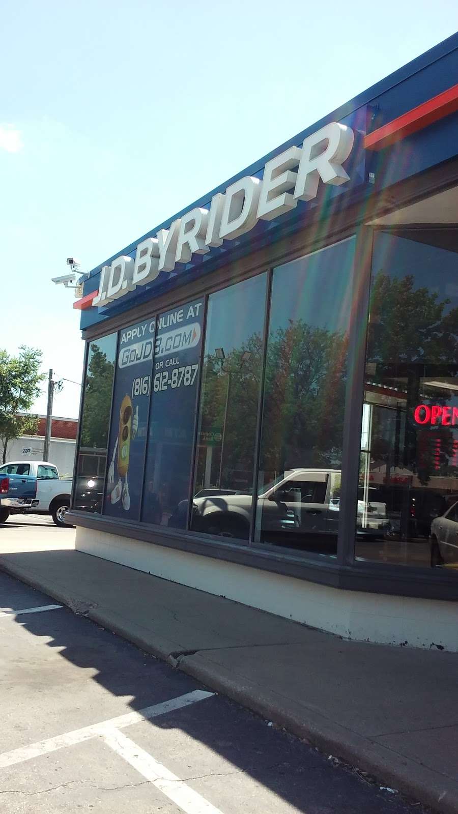 J.D. Byrider | 2520 Burlington St, North Kansas City, MO 64116, USA | Phone: (816) 612-8787