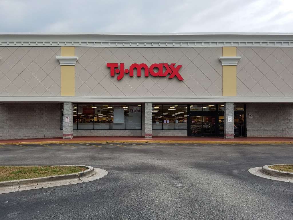 T.J. Maxx | 2615 S Woodland Blvd, DeLand, FL 32720, USA | Phone: (386) 822-9590