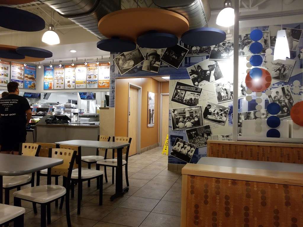 White Castle | 4053 US-1, Monmouth Junction, NJ 08852, USA | Phone: (732) 274-0010