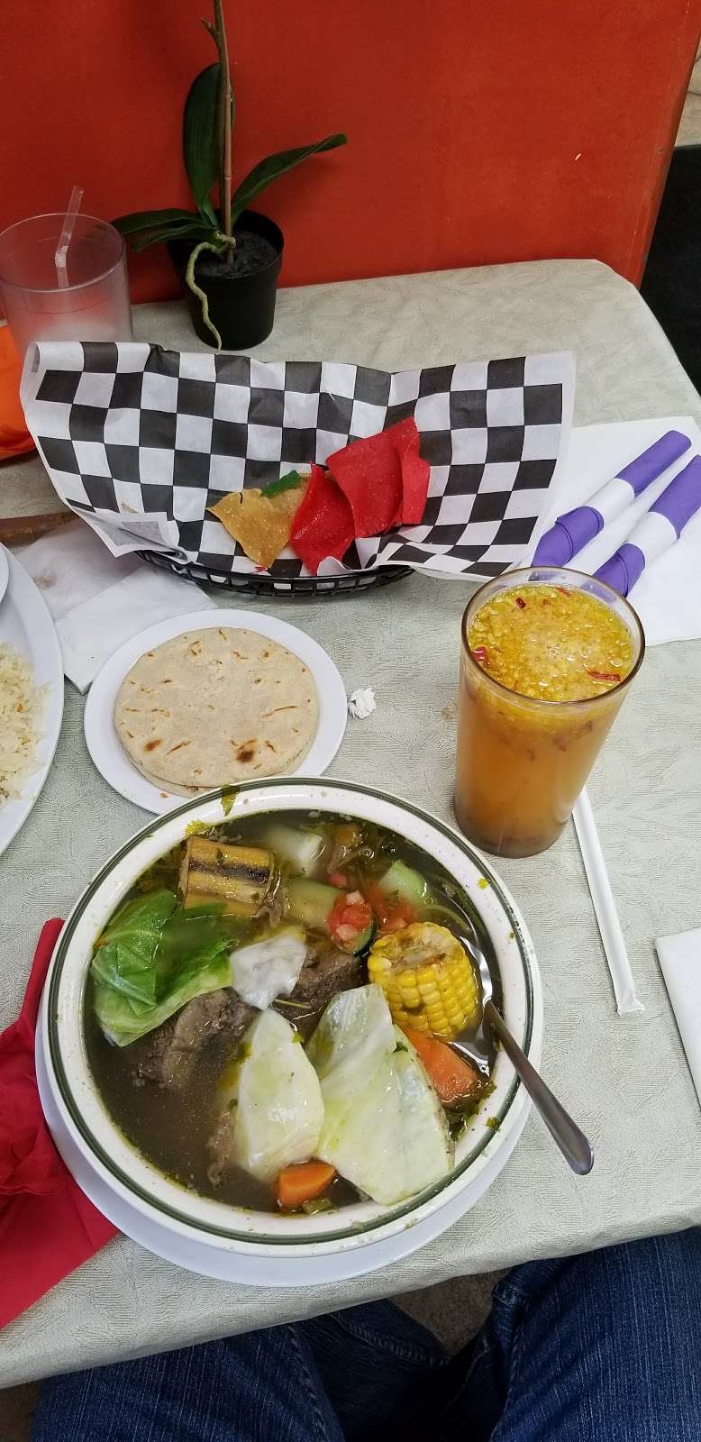 Las Comadres 5803 Baltimore Ave Riverdale Md 20737 Usa