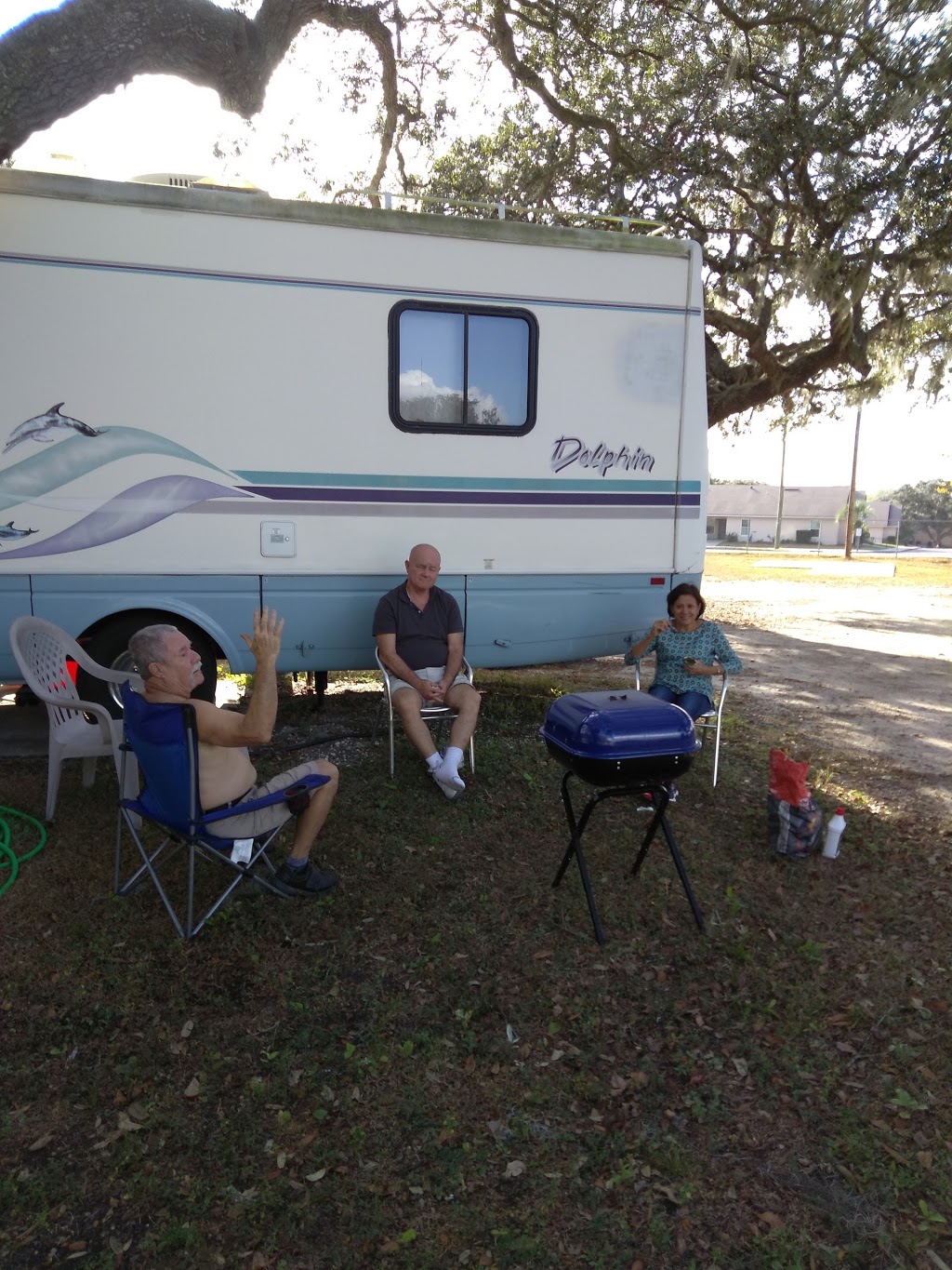 Warrens RV Park | 315 Commonwealth Ave N, Polk City, FL 33868, USA | Phone: (863) 904-7346