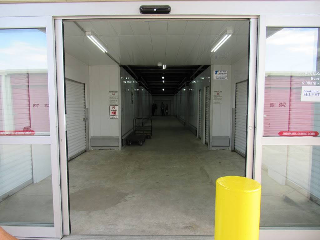 Southern Self Storage Chalmette | 3301 Jean Lafitte Pkwy, Chalmette, LA 70043, USA | Phone: (504) 281-9174