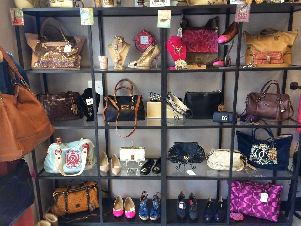 SPARKLY RAGZ CONSIGNMENT BOUTIQUE | 700 Main St Suite 114, Suisun City, CA 94585, USA | Phone: (707) 426-4303