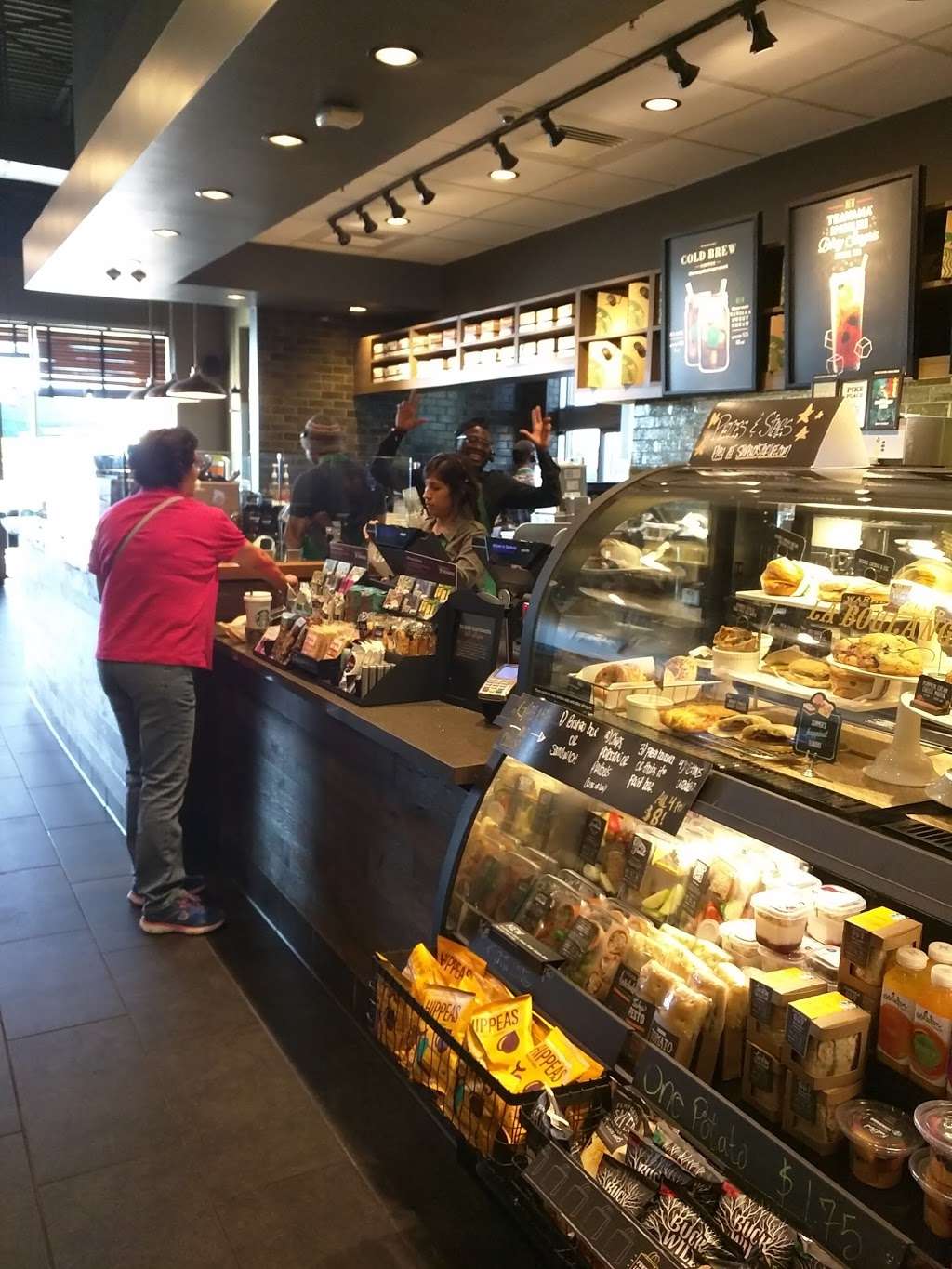 Starbucks | 3701 W Northwest Hwy Suite 410, Dallas, TX 75220, USA | Phone: (214) 350-0601