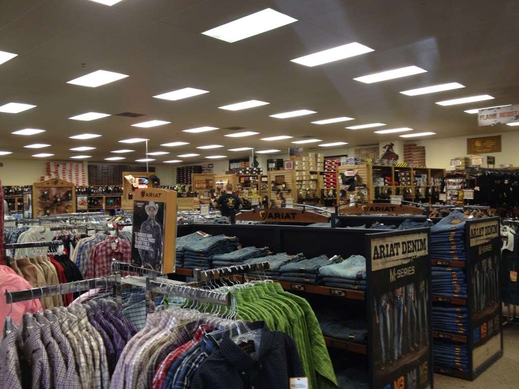 Cavenders Boot City | 20835 Gulf Fwy, Webster, TX 77598, USA | Phone: (281) 338-4040