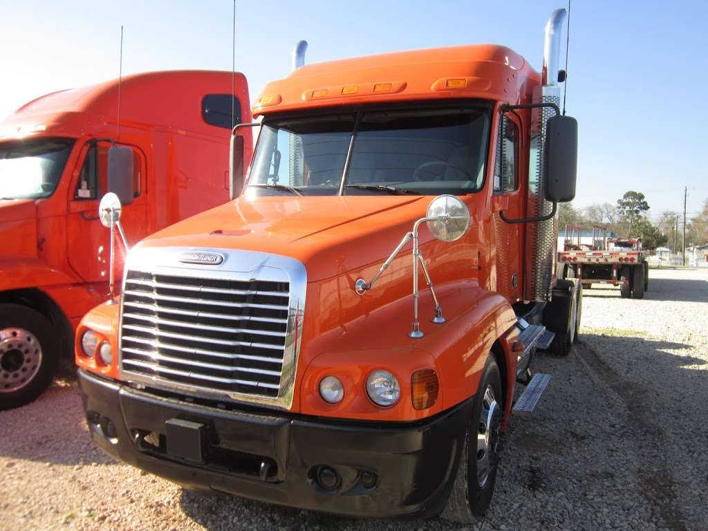 Southern Truck Sales Ltd | 16915 East Fwy, Channelview, TX 77530, USA | Phone: (281) 452-4344