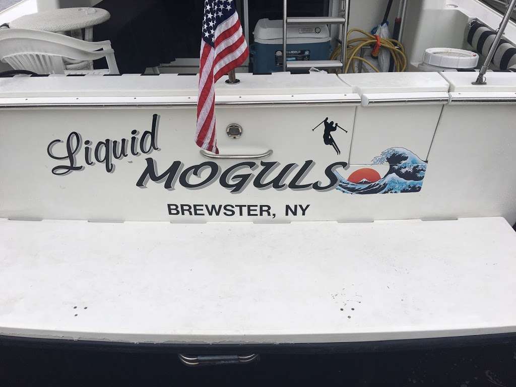 Island Boat Lettering | 217 Merrick Rd Suite 211A, Amityville, NY 11701, USA | Phone: (800) 735-8526