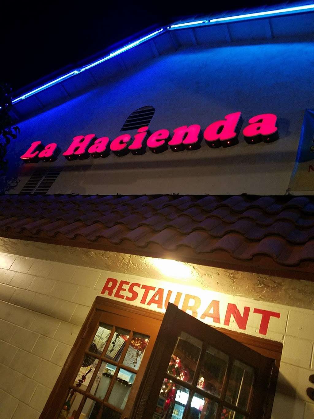 La Hacienda Restaurant & Party Hall | 300 Douglas Dr, Oceanside, CA 92058, USA | Phone: (760) 722-1703