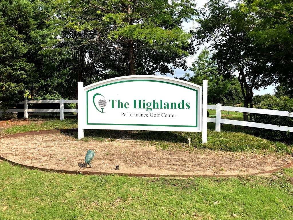 The Highlands Performance Golf Center | 2538 Golden Bear Dr, Carrollton, TX 75006, USA | Phone: (972) 733-4111