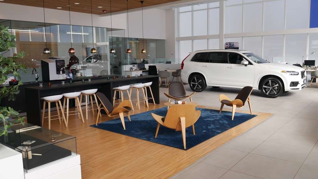 Prime Volvo Cars South Shore | 1030 Hingham St, Rockland, MA 02370 | Phone: (781) 829-3100