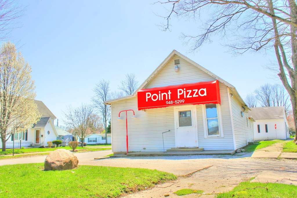 Busbys Point Pizza | 704 N Main St, Fairmount, IN 46928, USA | Phone: (765) 948-5299