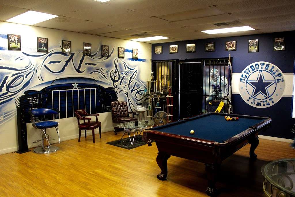 Blue N Silver Studios | 1010, 4040 Shilling Way, Dallas, TX 75237, USA | Phone: (214) 616-3591