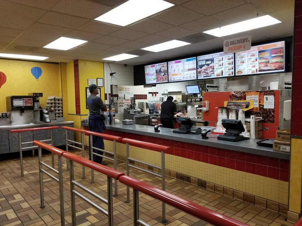 Burger King | 2110 Carlisle Blvd NE, Albuquerque, NM 87110 | Phone: (505) 255-9701