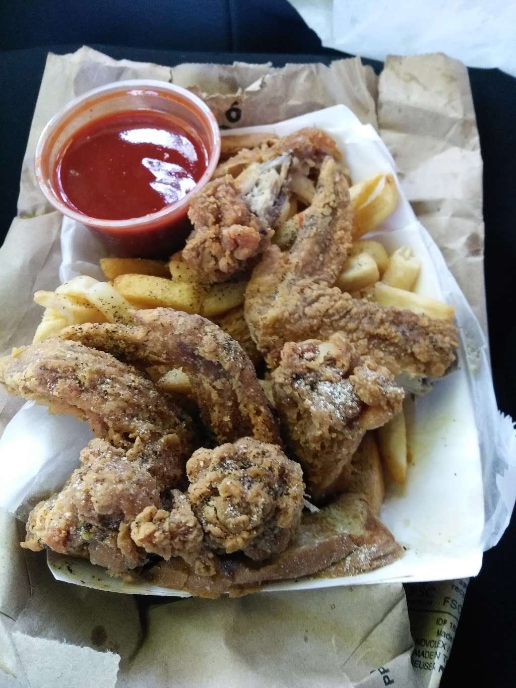 Harolds Chicken Express | 8653 S State St, Chicago, IL 60619, USA | Phone: (773) 224-3314