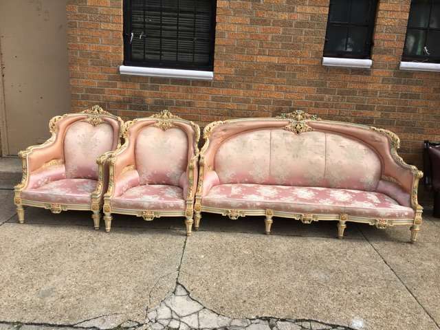 Cellini Reupholstering and Refinishing - Reupholstery in Brookly | 527 E 86th St, Brooklyn, NY 11236, USA | Phone: (347) 627-5273