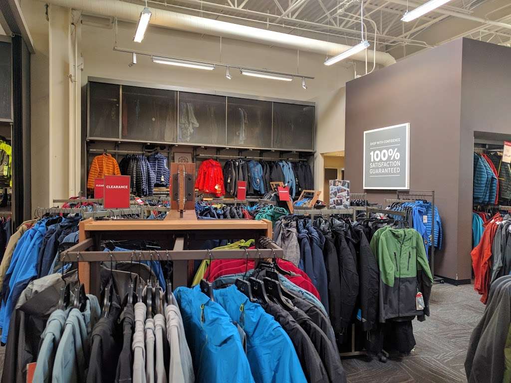 REI | 15200 Potomac Town Pl Ste 140, Woodbridge, VA 22191 | Phone: (703) 583-1938