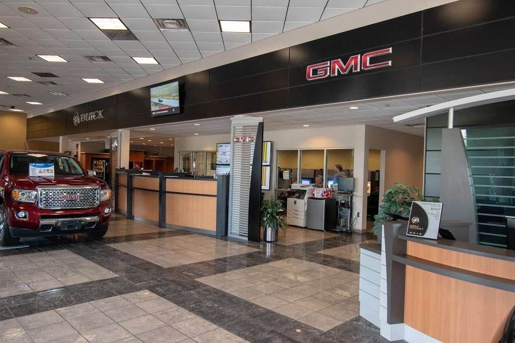 Reed Buick GMC | 9550 NW Prairie View Rd, Kansas City, MO 64153, USA | Phone: (866) 806-7396