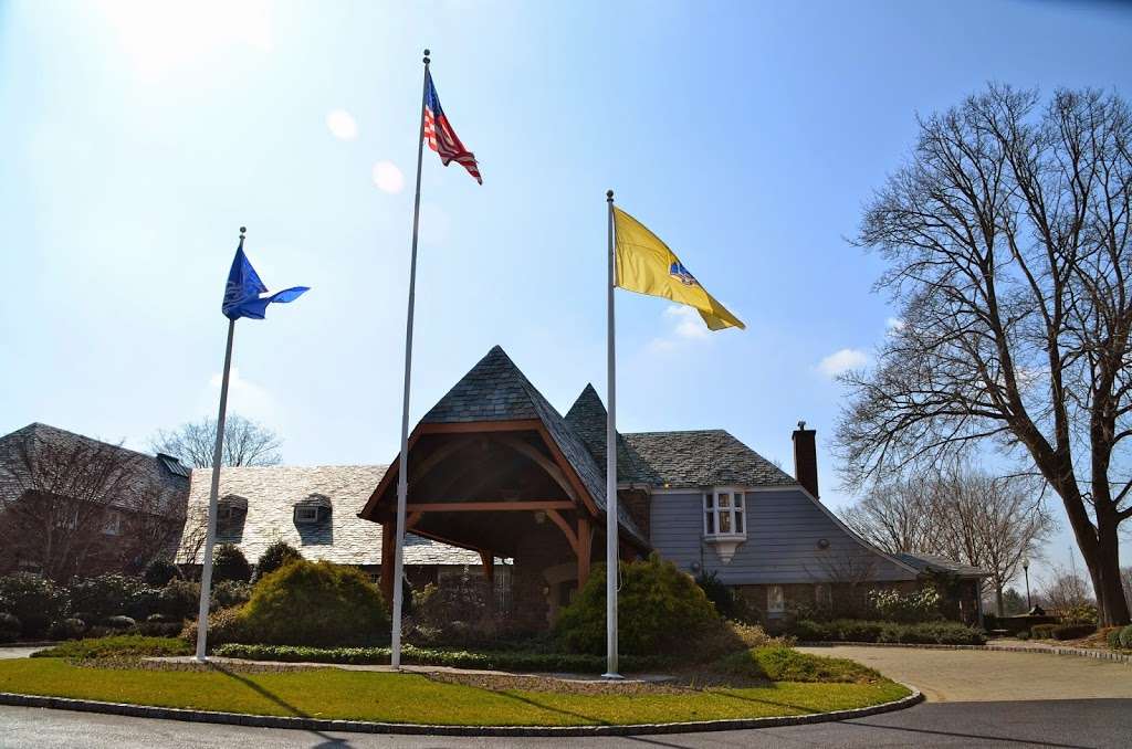 Upper Montclair Country Club | 177 Hepburn Rd, Clifton, NJ 07012, USA | Phone: (973) 779-7505